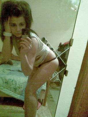 Staci, 22, casual dating profile photo in California