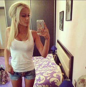 View Lauren (28) in Nebraska | Local Adult Dating Tonight