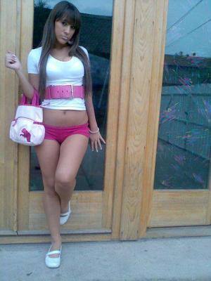 Chat with Sophie (25) in Georgia | Casual Dating Profile