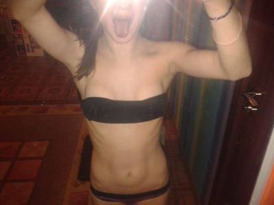 Jennifer (25) from West Virginia | Private Casual Meetup Profile