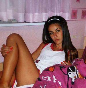 Cecelia (20) in California, adult profile photo