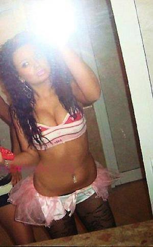 Priscilla, 18 from Pennsylvania | Older Men and Younger Women Dating