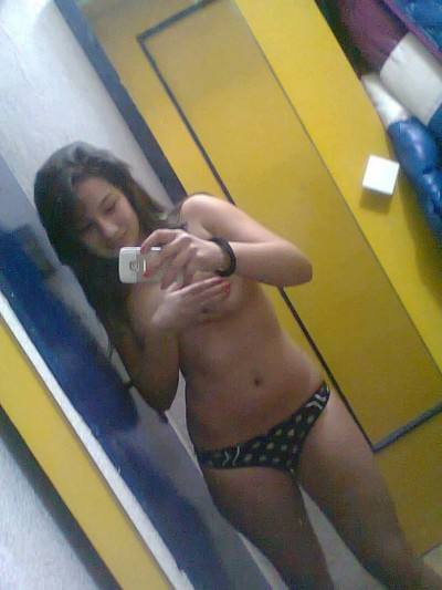 Connect with Sandy (30) in Texas | Adult Dating