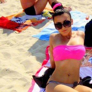 Chat with Tianna (28) | Virginia Local Women