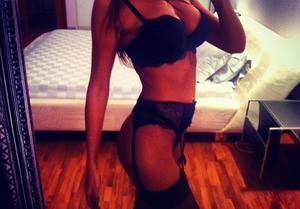 Adrienne, 20, Quebec | Nearby Adult Singles