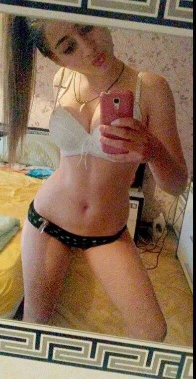 Mary, 18, Utah | Nearby Adult Singles