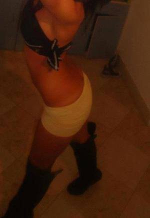 Meet Jaycee (23) from North Carolina | Local Dating Profile