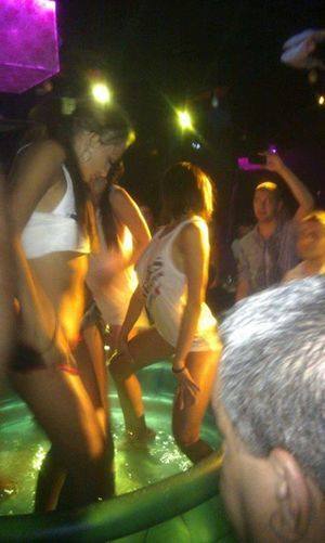 Corinne (20) in South Carolina | Local Adult Woman