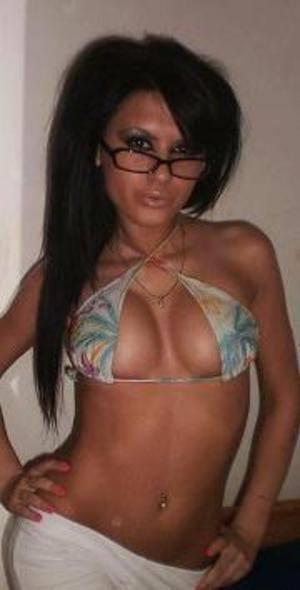Shelley, 21, Quebec | Nearby Adult Singles