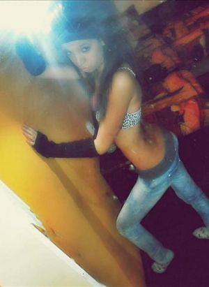 Meet Bailee (29) from Texas | Local Dating Profile