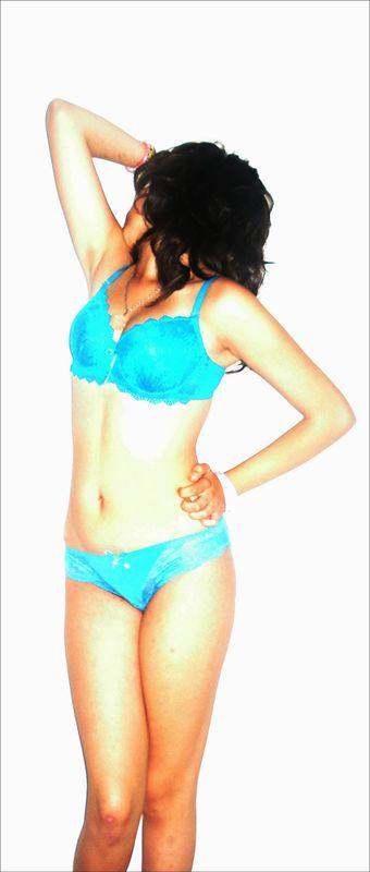 Chat with Adelyn (22) | Alabama Local Women