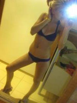 Roxanne (30) in Utah | Local Adult Woman