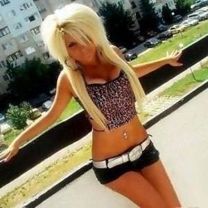 Aaliyah, 26, South Carolina | Nearby Adult Singles