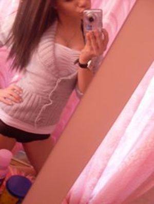 Meet Astrid (23) from Pennsylvania | Local Dating Profile