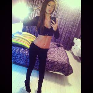 Meet Angelique (24) from South Carolina | Local Dating Profile