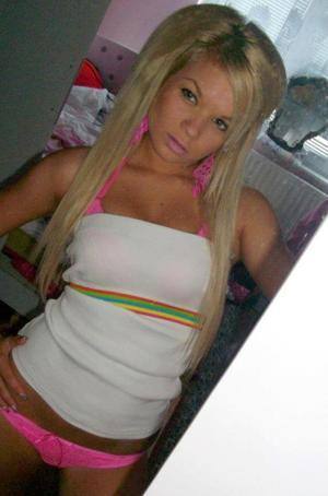 Meet Sadie (22) from Pennsylvania | Local Dating Profile