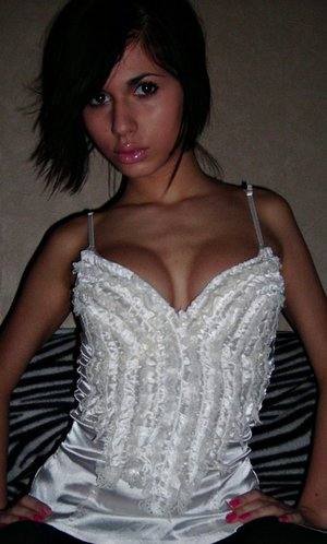 Chat with Gloria (27) | Oregon Local Women