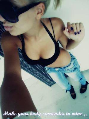 Chat with Alexia (26) | North Carolina Local Women