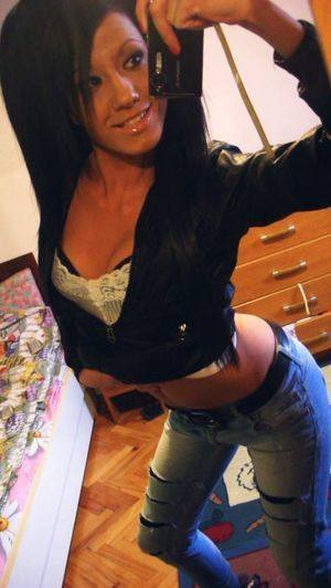 Meet Haylie (23) from North Carolina | Local Dating Profile