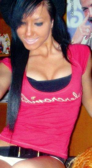 Meet Abigail (23) from Washington | Local Dating Profile