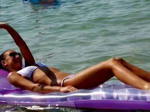 Chat with Justine (29) | Alberta Local Women