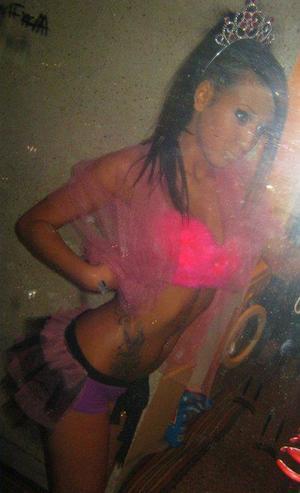 Mariana from Pilotstation, Alaska is looking for adult webcam chat