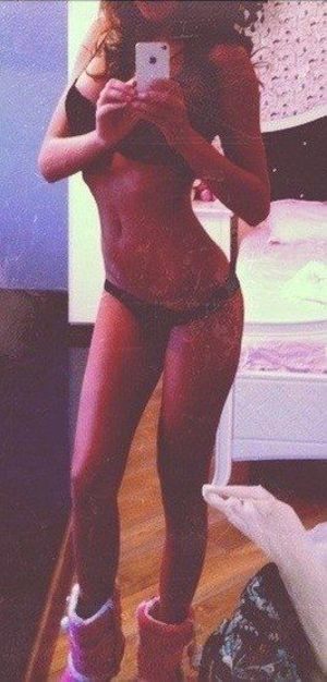 Staci from Moore, Montana is looking for adult webcam chat