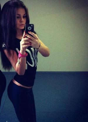 Yuri from Charleston, Arkansas is looking for adult webcam chat