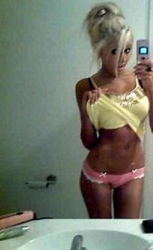 Vanesa from New Hampshire is looking for adult webcam chat