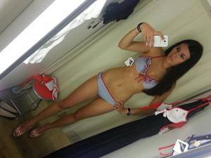 Laurinda from Slater, Colorado is looking for adult webcam chat