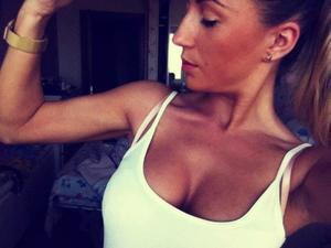 Leeann from Blunt, South Dakota is looking for adult webcam chat