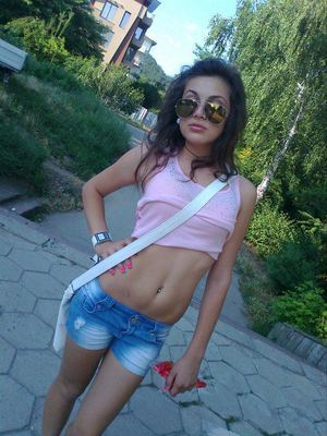 Delila from Phoenix, Arizona is looking for adult webcam chat