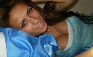 Fabiola from Sunset Hills, Missouri is looking for adult webcam chat