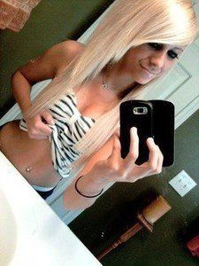 Meet local singles like Alice from New Hampshire who want to fuck tonight